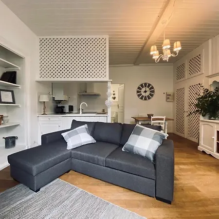 Barthou Apartment *