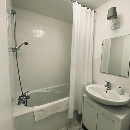 Barthou Apartment